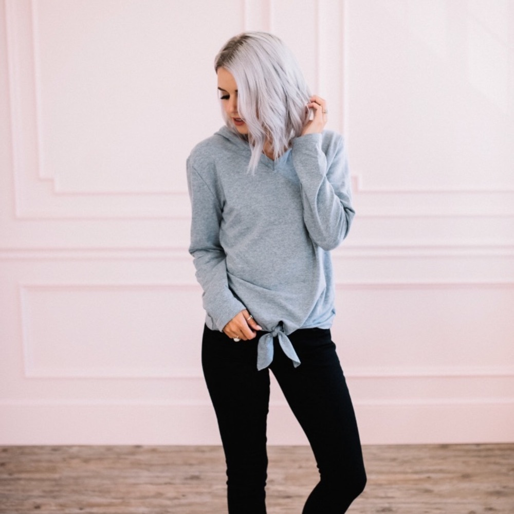 Hooded long sleeve gray